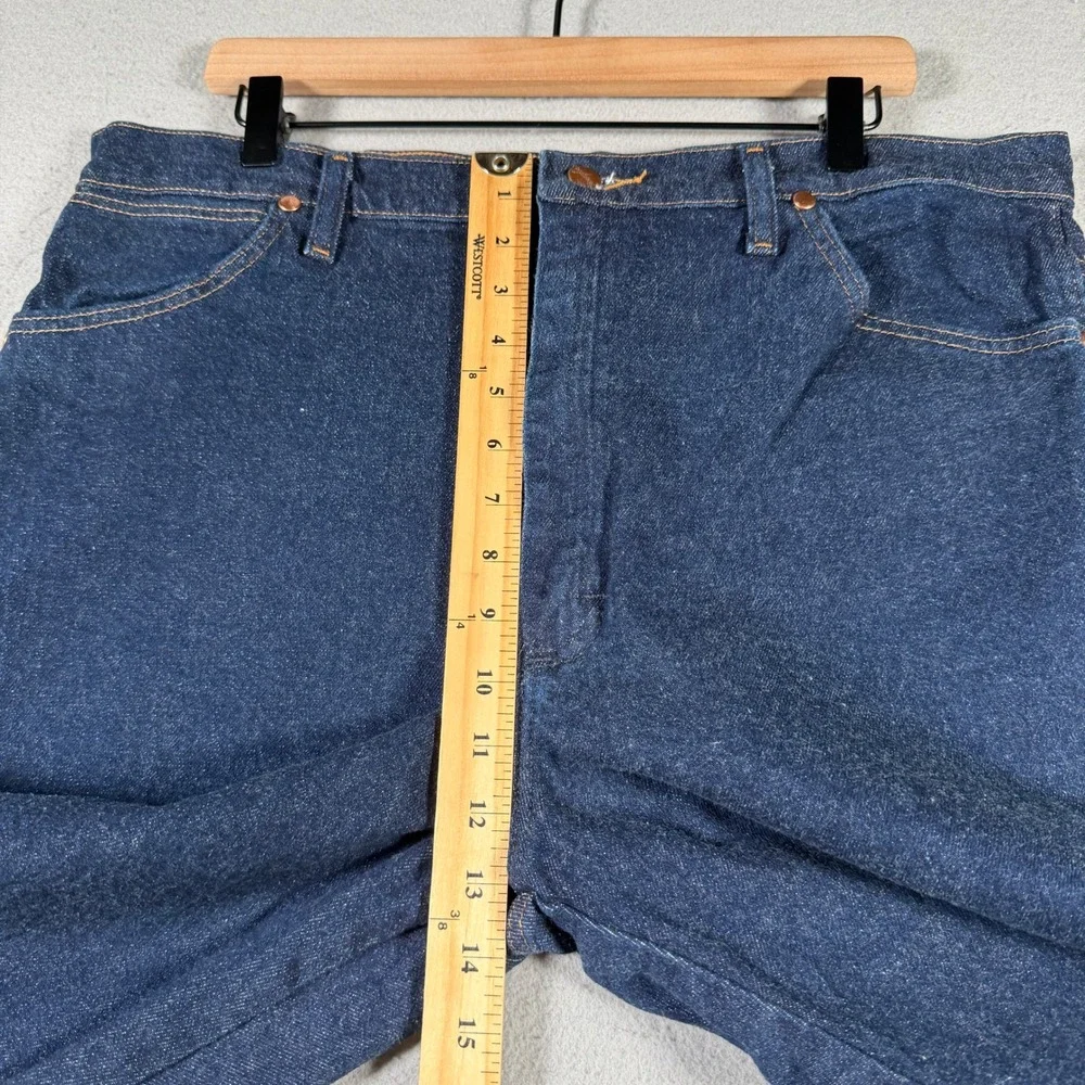 Wrangler 937STR Cowboy Cut Slim Fit Jeans Mens 38x32 Dark Wash‎ Straight Indigo